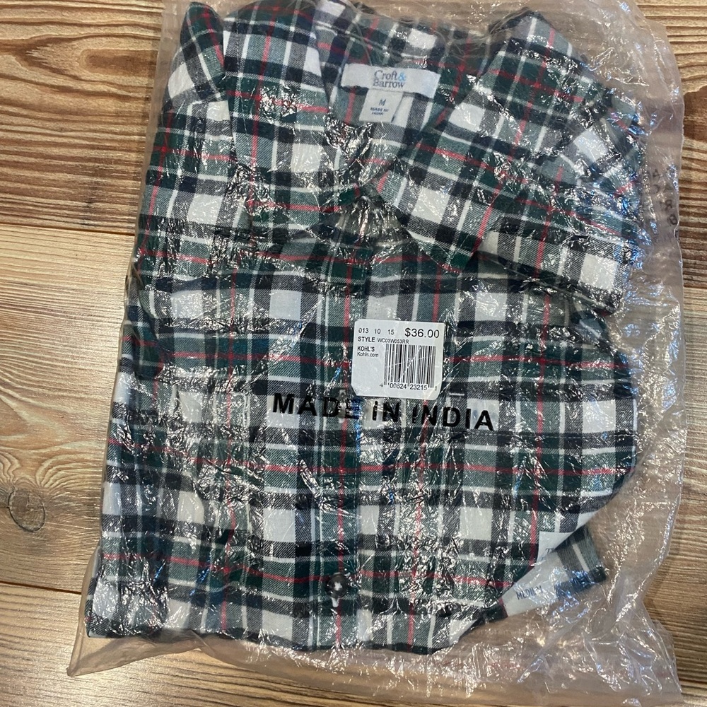 Croft and Barrow Multicolored Flannel Women’s Medium